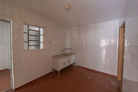 Casa à venda com 260m², 6 quartos e 3 vagasCozinha