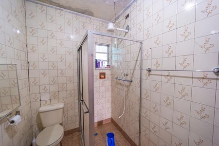 Casa à venda com 260m², 6 quartos e 3 vagasBanheiro 3