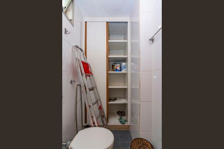 Apartamento à venda com 190m², 3 quartos e 3 vagasBanheiro de serviço