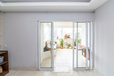 Apartamento à venda com 190m², 3 quartos e 3 vagasVaranda