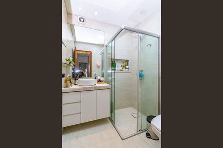 Apartamento à venda com 190m², 3 quartos e 3 vagasBanheiro Social