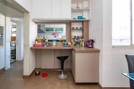 Apartamento à venda com 190m², 3 quartos e 3 vagasCopa