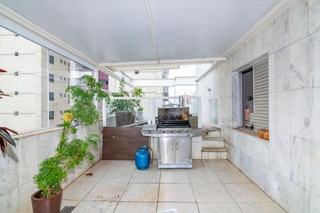 Apartamento à venda com 190m², 3 quartos e 3 vagasVaranda