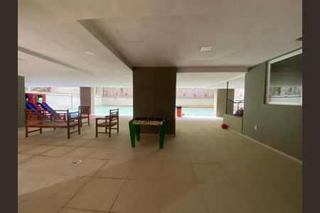Apartamento à venda com 73m², 2 quartos e 2 vagasÁrea comum - Playground