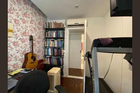 Apartamento à venda com 73m², 2 quartos e 2 vagasQuarto 2