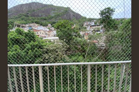 Apartamento à venda com 73m², 2 quartos e 2 vagasVaranda sala 