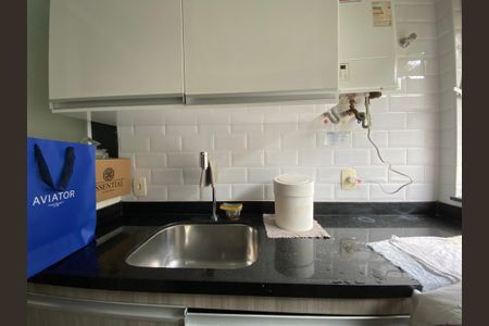 Apartamento à venda com 73m², 2 quartos e 2 vagasCozinha 