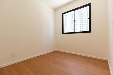 Quarto 2 de apartamento para alugar com 2 quartos, 38m² em Vila Campanela, São Paulo