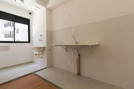 Apartamento para alugar com 38m², 2 quartos e sem vaga Apartamento para alugar com 38m², 2 quartos e sem vagaCozinha e Área de Serviço