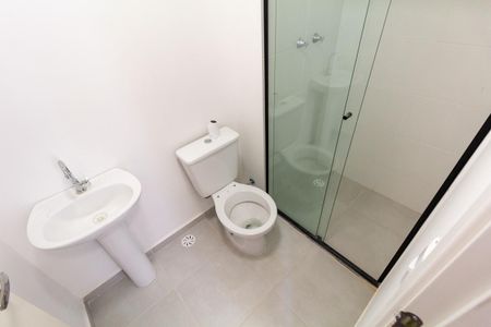 Apartamento para alugar com 38m², 2 quartos e sem vaga Apartamento para alugar com 38m², 2 quartos e sem vagaBanheiro