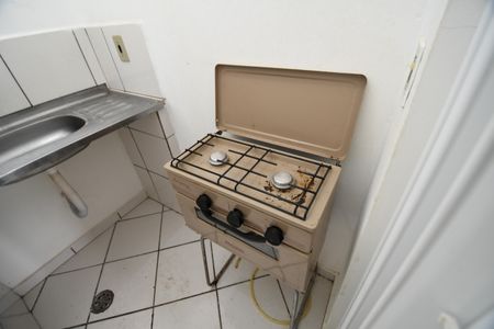 Cozinha de kitnet/studio para alugar com 1 quarto, 19m² em Cidade Universitária, Campinas