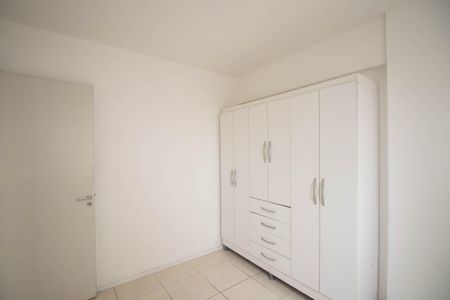 Quarto 1 de apartamento para alugar com 1 quarto, 38m² em Colubandê, São Gonçalo