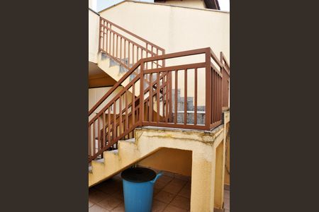 Casa à venda com 186m², 3 quartos e 6 vagas Casa à venda com 186m², 3 quartos e 6 vagasDetalhe - Quintal