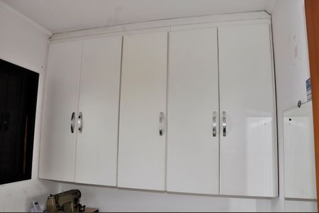 Casa à venda com 186m², 3 quartos e 6 vagas Casa à venda com 186m², 3 quartos e 6 vagasDetalhe - Quarto da Empregada