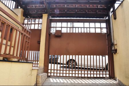 Casa à venda com 186m², 3 quartos e 6 vagas Casa à venda com 186m², 3 quartos e 6 vagasGaragem