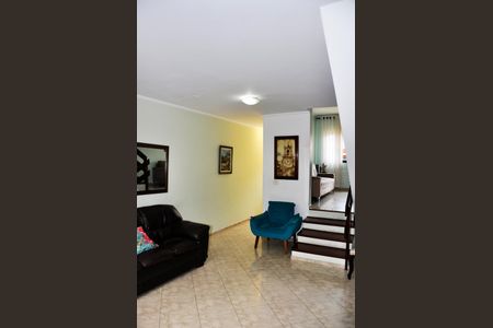 Casa à venda com 186m², 3 quartos e 6 vagas Casa à venda com 186m², 3 quartos e 6 vagasDetalhe - Sala