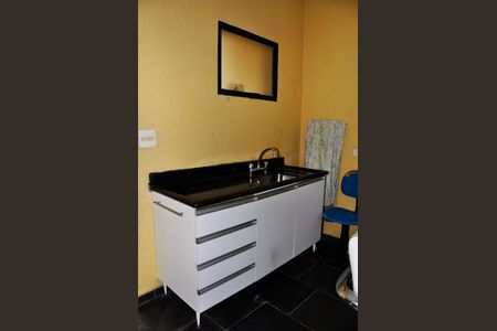 Casa à venda com 186m², 3 quartos e 6 vagas Casa à venda com 186m², 3 quartos e 6 vagasGaragem