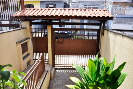 Casa à venda com 186m², 3 quartos e 6 vagas Casa à venda com 186m², 3 quartos e 6 vagasDetalhe - Vista da Antsala