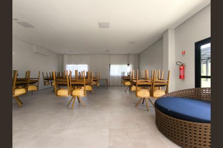 Apartamento para alugar com 68m², 2 quartos e 1 vagaÁrea comum - Salão de festas