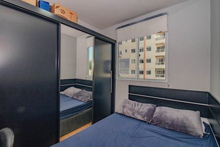 Quarto 2 de apartamento à venda com 2 quartos, 46m² em Rubem Berta, Porto Alegre