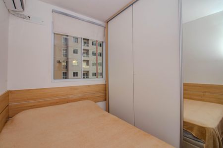 Quarto 1 de apartamento à venda com 2 quartos, 46m² em Rubem Berta, Porto Alegre