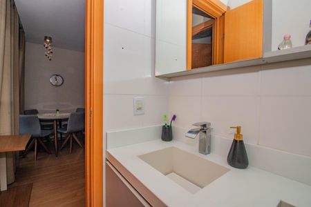 Apartamento para alugar com 46m², 2 quartos e 1 vaga Apartamento para alugar com 46m², 2 quartos e 1 vagaBanheiro