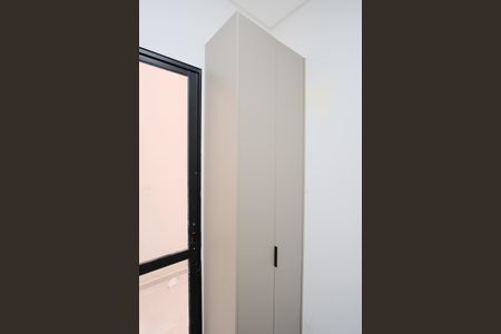 Apartamento à venda com 27m², 1 quarto e sem vagaÁrea de Serviço