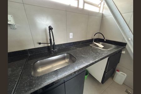 Apartamento para alugar com 43m², 2 quartos e 1 vagaCozinha - Torneira