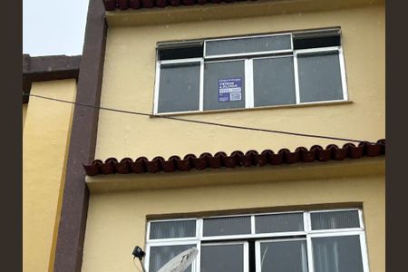 Apartamento para alugar com 43m², 2 quartos e 1 vagaFachada + plaquinha