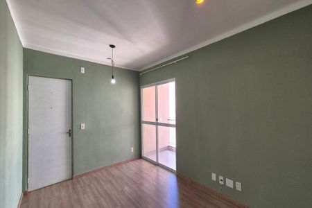 Sala de apartamento para alugar com 2 quartos, 48m² em Jardim Ipaussurama, Campinas