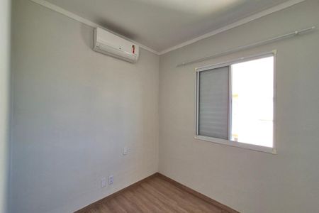 Quarto 1  de apartamento para alugar com 2 quartos, 48m² em Jardim Ipaussurama, Campinas