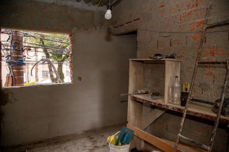 Casa à venda com 1 quarto, 720m² em Jardim Santo Antonio, São Paulo