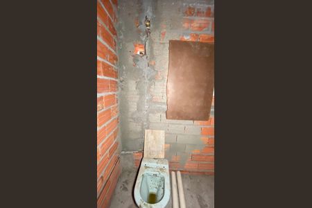 Casa à venda com 1 quarto, 720m² em Jardim Santo Antonio, São Paulo