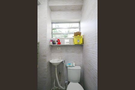 Casa à venda com 227m², 1 quarto e 2 vagasBanheiro da Suíte