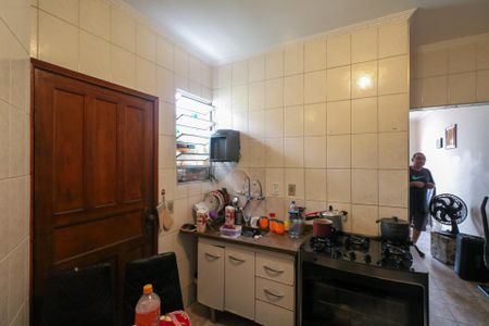 Casa à venda com 227m², 1 quarto e 2 vagasEdícula