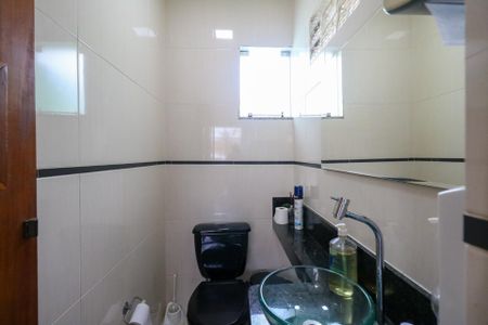 Casa à venda com 227m², 1 quarto e 2 vagasLavabo