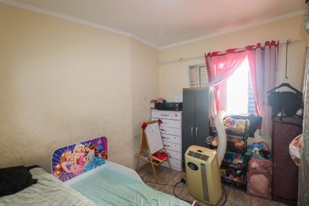 Casa à venda com 227m², 1 quarto e 2 vagasEdícula