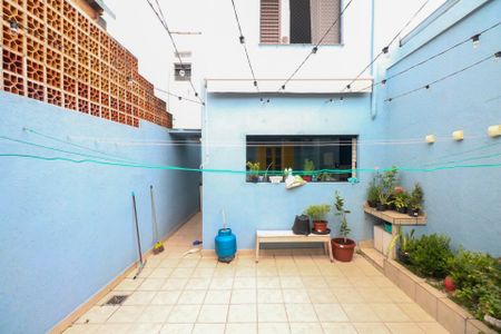 Casa à venda com 120m², 2 quartos e 2 vagasQuintal e Área de Serviço