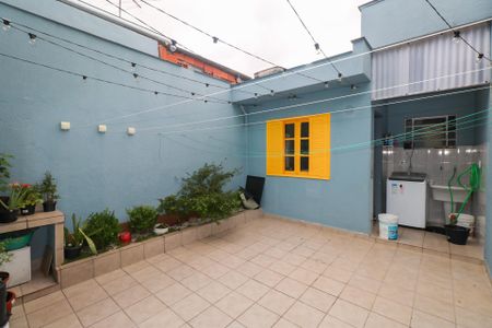 Casa à venda com 120m², 2 quartos e 2 vagasQuintal e Área de Serviço