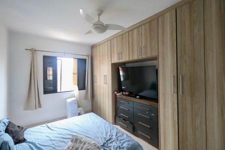 Casa à venda com 120m², 2 quartos e 2 vagasQuarto 2