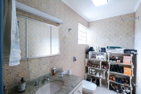 Casa à venda com 120m², 2 quartos e 2 vagasBanheiro 2