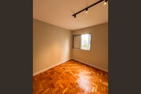 Apartamento para alugar com 75m², 3 quartos e 1 vagaQuarto 1