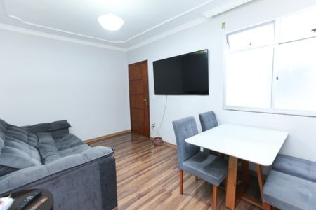 Apartamento à venda com 2 quartos, 48m² em Jardim Vera Cruz, Contagem