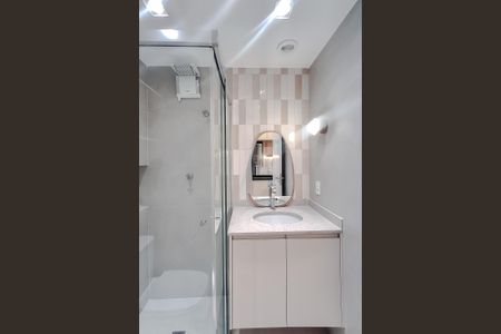 Banheiro de kitnet/studio à venda com 1 quarto, 23m² em Vila Mariana, São Paulo