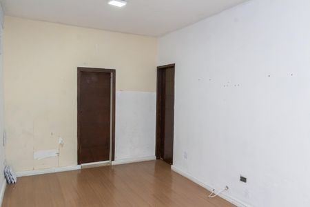 Casa para alugar com 200m², 2 quartos e sem vagaSala