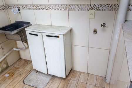 Casa para alugar com 200m², 2 quartos e sem vagaÁrea de Serviço