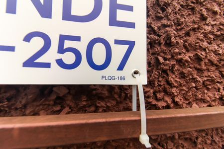 Casa de condomínio à venda com 70m², 2 quartos e 1 vagaPLQG - 186