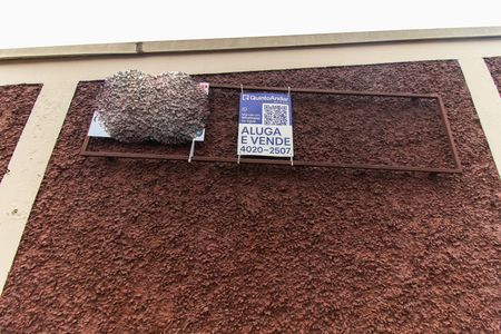 Casa de condomínio à venda com 70m², 2 quartos e 1 vagaPlaca