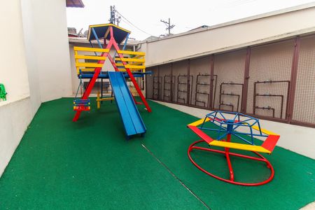 Casa de condomínio à venda com 70m², 2 quartos e 1 vagaÁrea comum - Playground