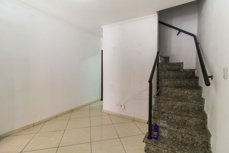 Casa de condomínio à venda com 70m², 2 quartos e 1 vagaSala